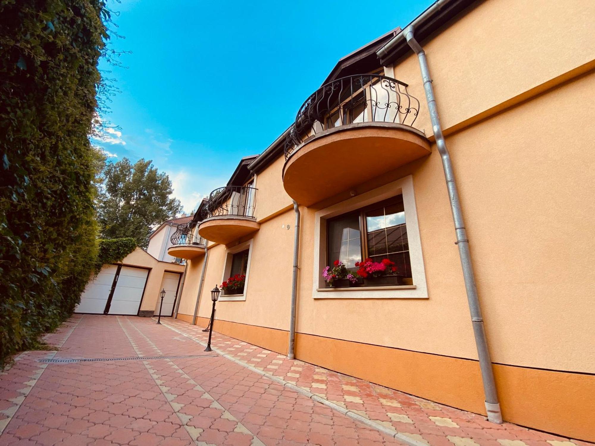 Penzion Max Кежмарок Экстерьер фото